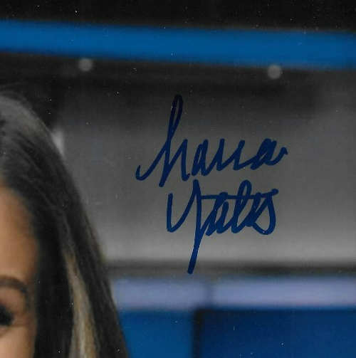 Signed Hanna Yates Carolina Hurricanes Broadcaster 8x10 Photo #2 Original