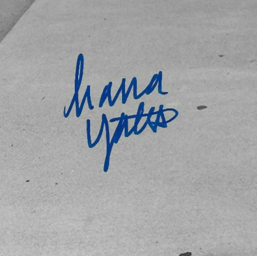 Signed Hanna Yates Carolina Hurricanes Broadcaster 8x10 Photo #3 Original