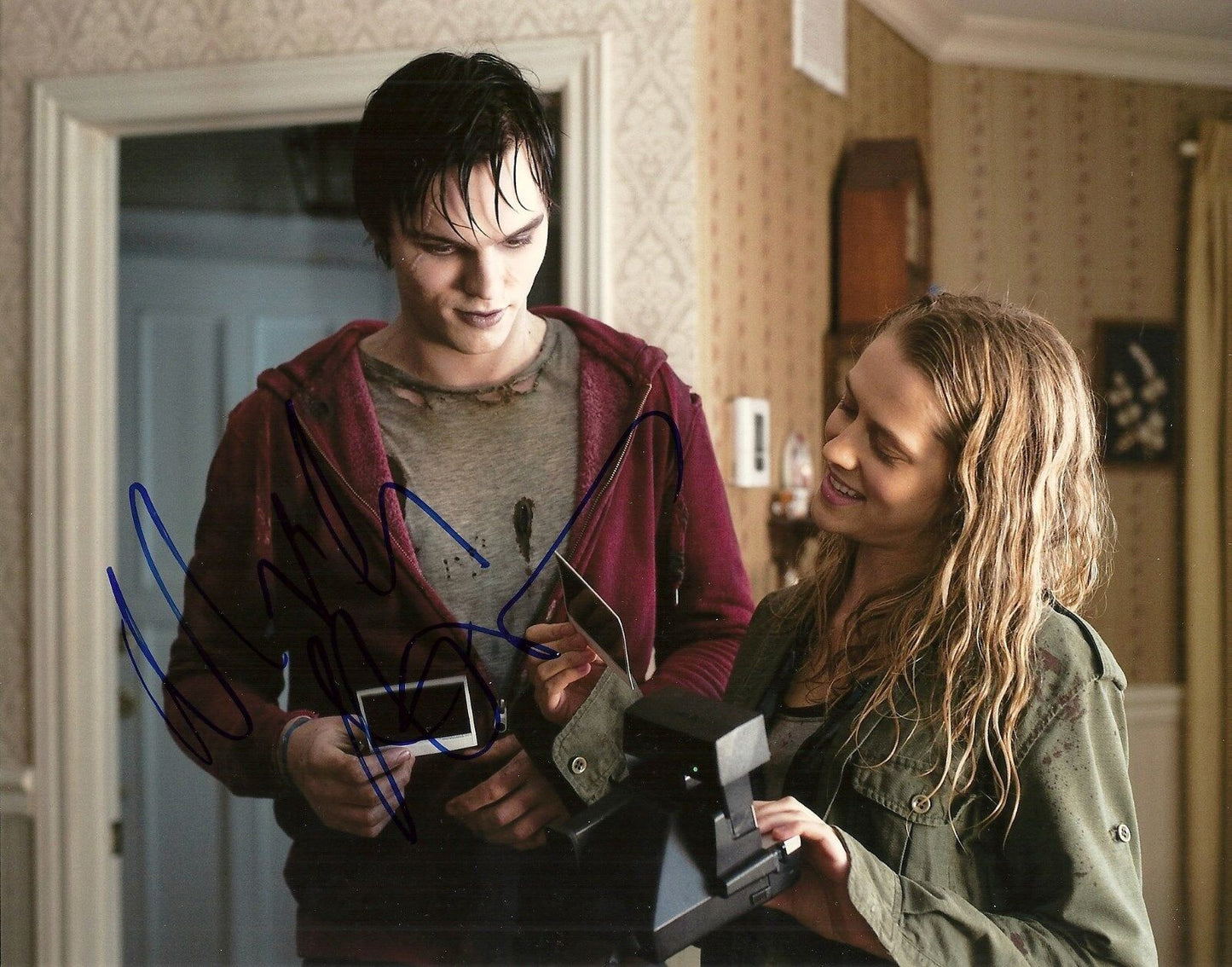Autographed Nicholas Hoult Warm Bodies signed 8x10 X-men 2