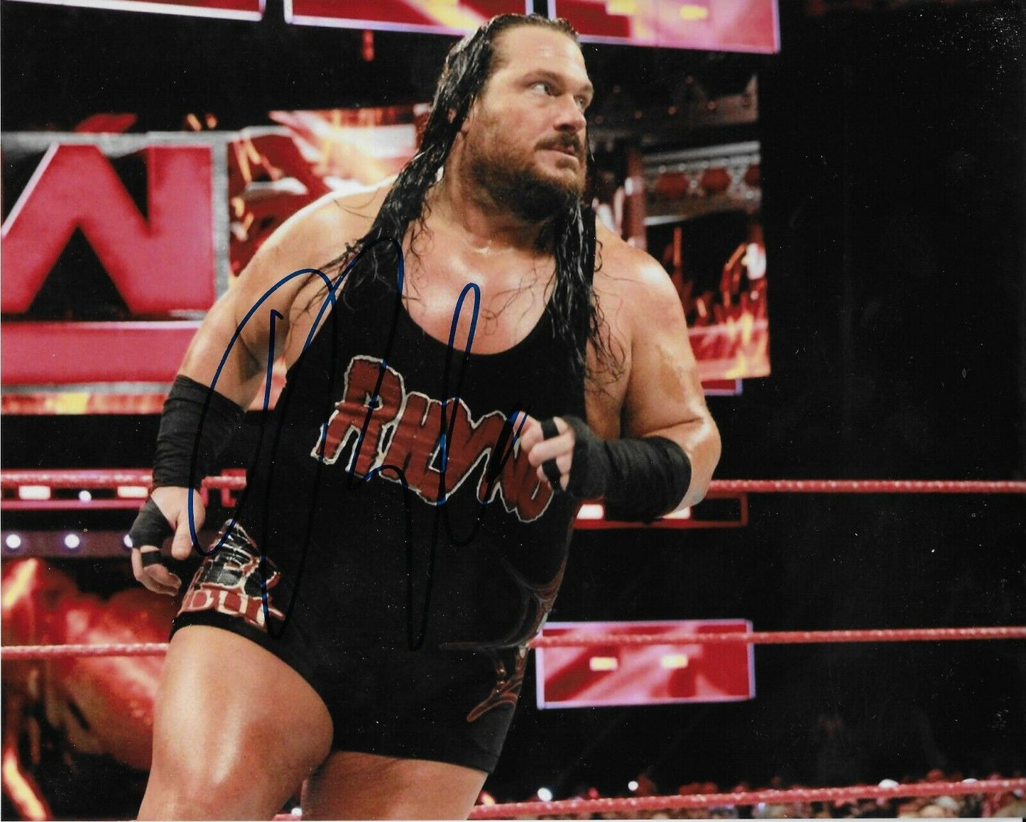 Photo WWE 8x10 autographiée par Rhyno