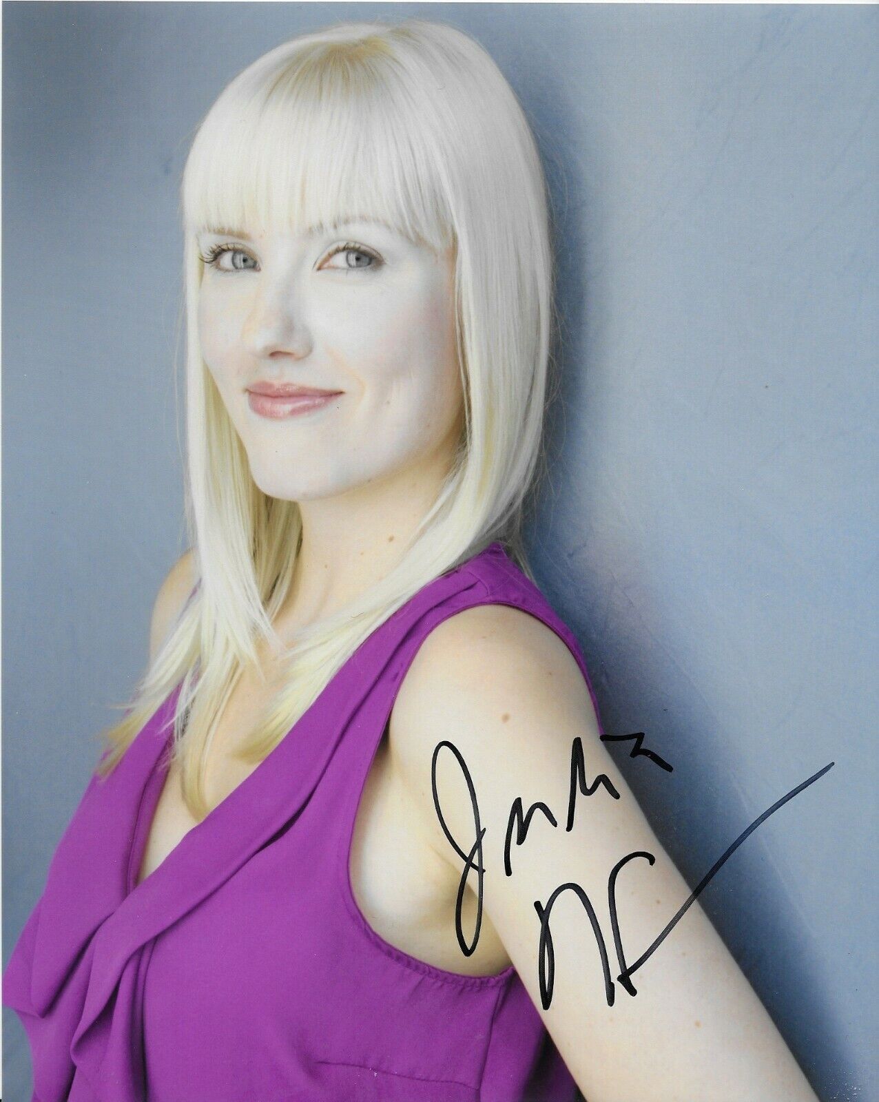 Autographed Actress Comedian Julia Hladkowitz 8x10 Photo #2