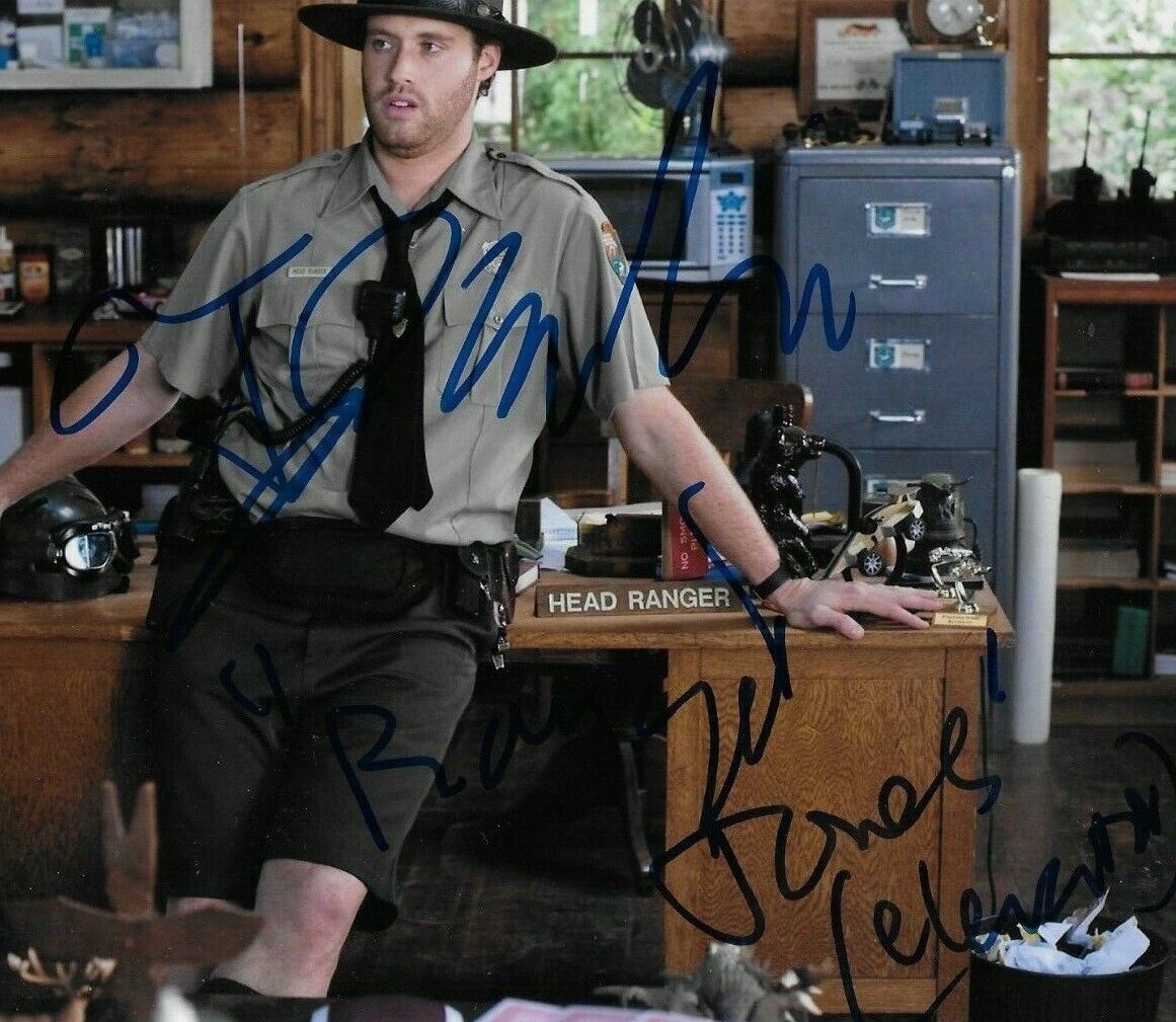 Photo 8x10 autographiée de TJ Miller, Yogi Bear de la Silicon Valley