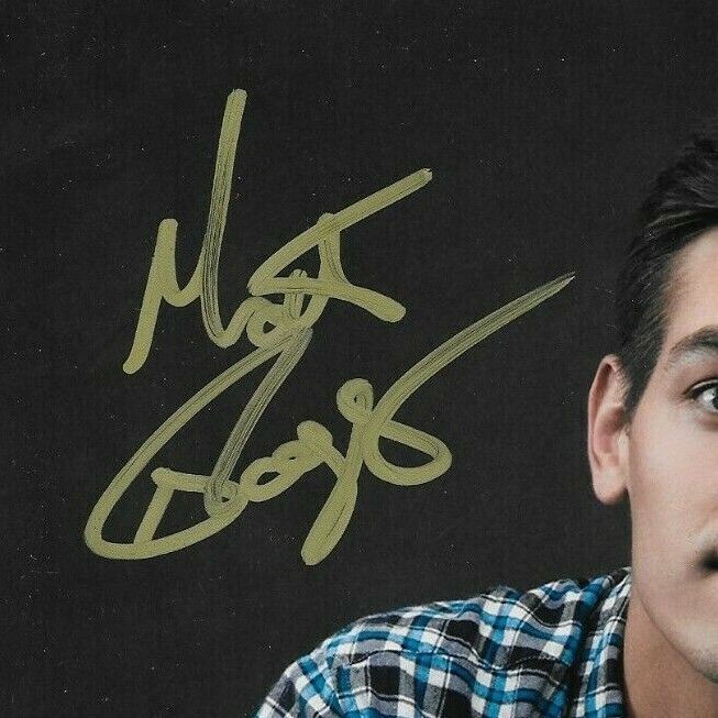 Photo autographiée de Matt Rogers au format 8x10 Notre président de bande dessinée #2