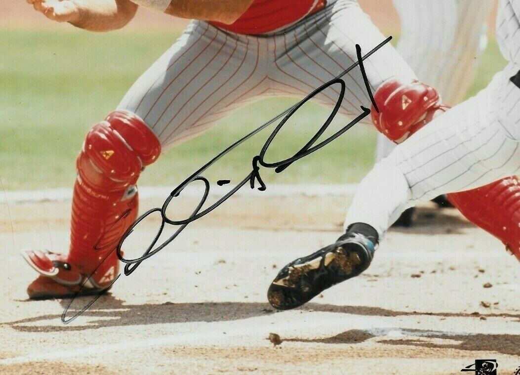 Autographed Cincinnati Reds Eddie Taubensee 8x10 Photo Original
