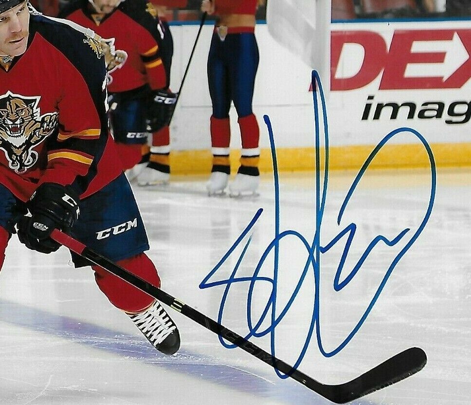 Autographed Florida Panthers Shawn Thornton 8x10 Photo Original