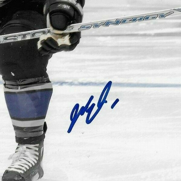 Autographed Los Angeles Kings Mike Cammalleri 8x10 Photo Original