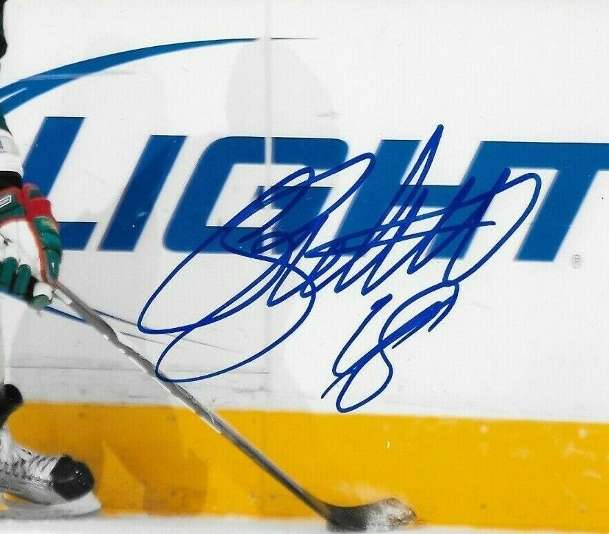 Autographed Minnesota Wild Guillaume Latendresse 8x10 Photo Original