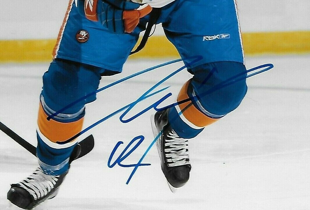 Photo autographiée 8x10 signée Josh Bailey par les Islanders de New York #2