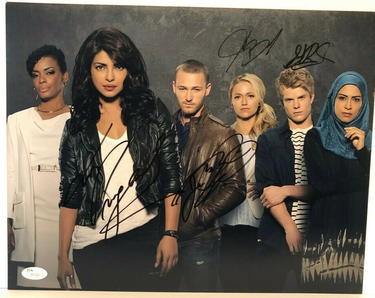 Autographed Quantico signed Cast 11x14 JSA Priyanka Chopra Johanna Braddy