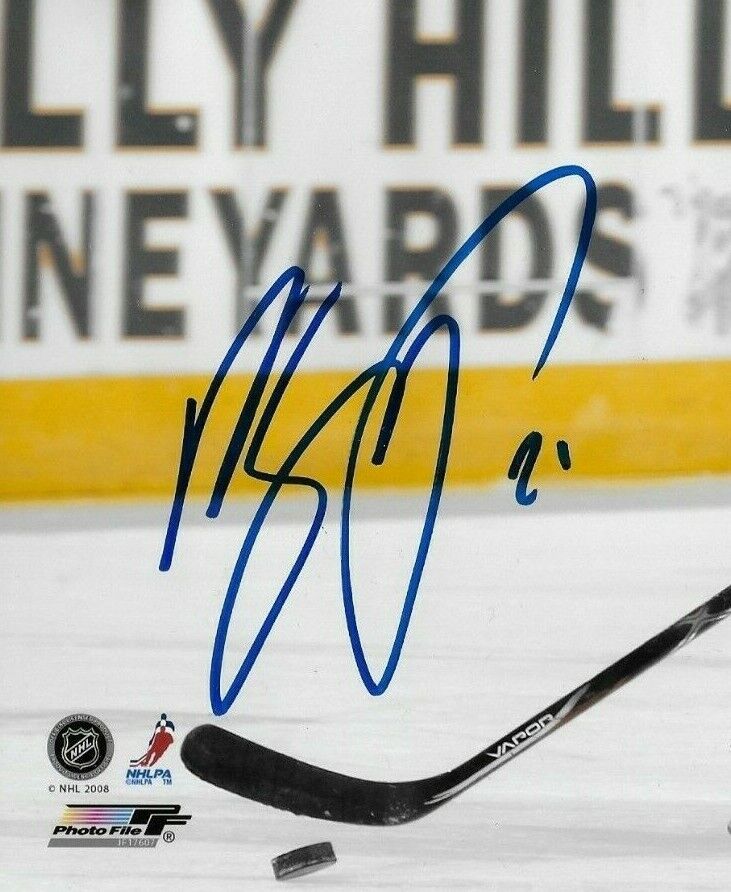 Autographed Buffalo Sabres Drew Stafford 8x10 Photo Original