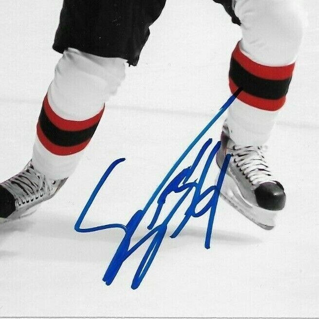 Autographed New Jersey Devils Steve Bernier 8x10 Photo Original