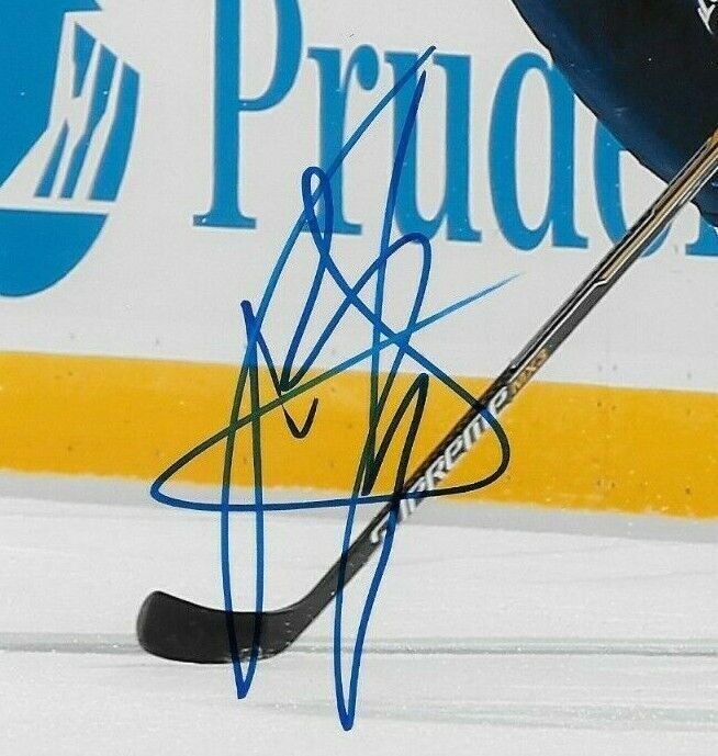 Autographed Winnipeg Jets Tyler Myers 8x10 Photo Original