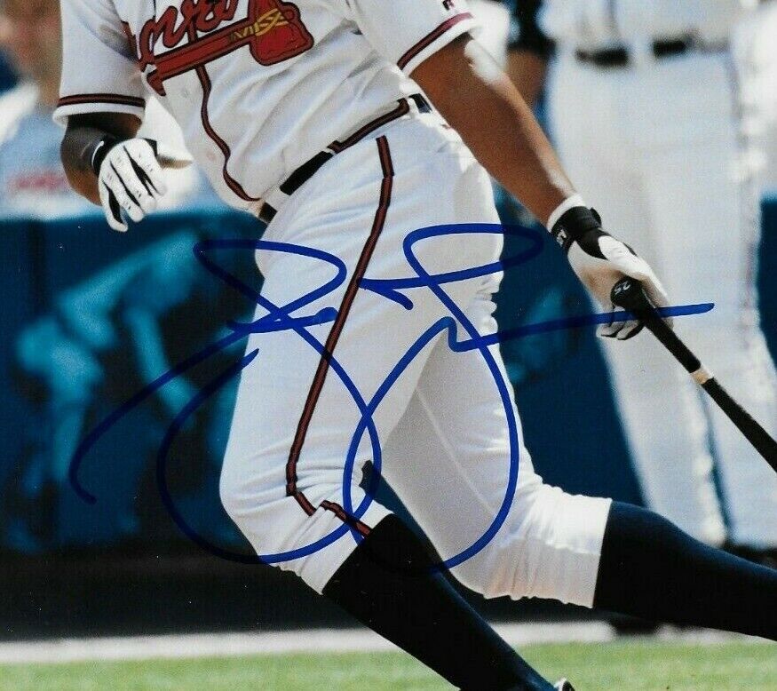 Autographed Atlanta Braves Andrew Jones 8x10 Photo #2 Original