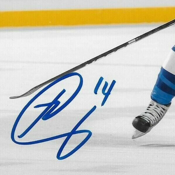 Autographed Tampa Bay Lightning Brett Connolly 8x10 Photo Original