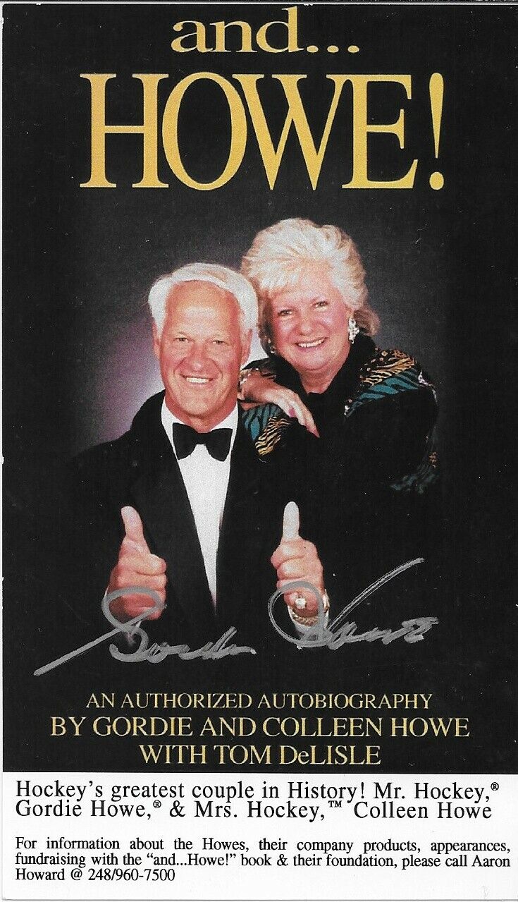 Carte postale originale n° 2 dédicacée par Gordie Howe et... Howe