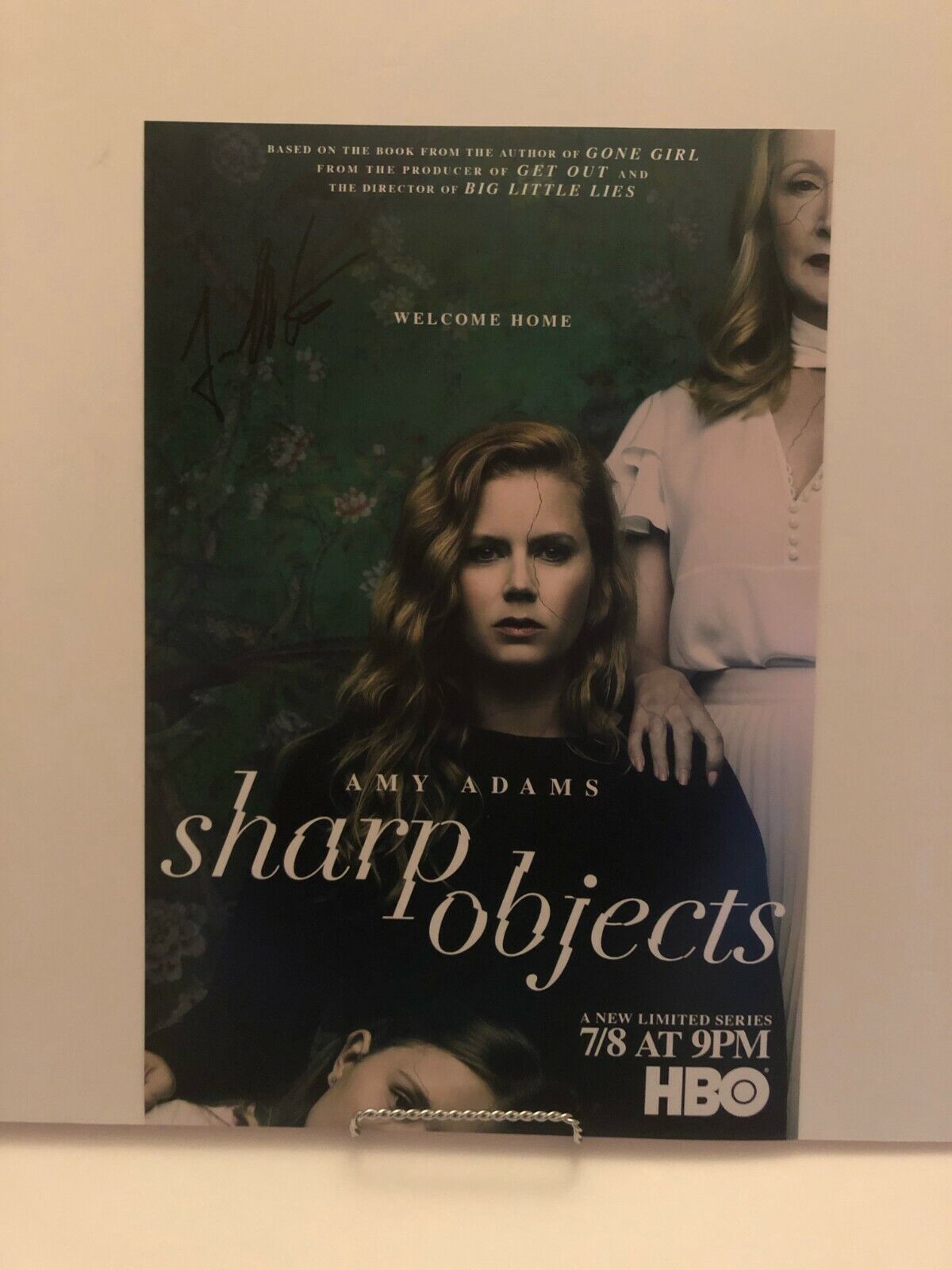 Affiche photo 12x18 signée par Jean-Marc Vallée signée Sharp Objects