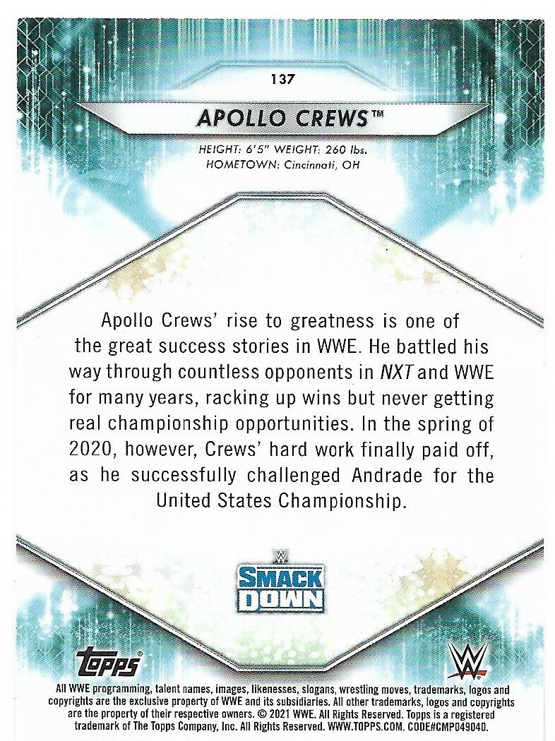 Carte parallèle aqua 079/299 Topps WWE Apollo Crews 2021
