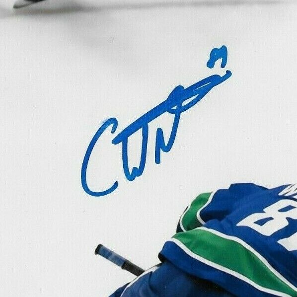 Photo autographiée n° 3 originale de Chase Wouters des Canucks de Vancouver 8x10