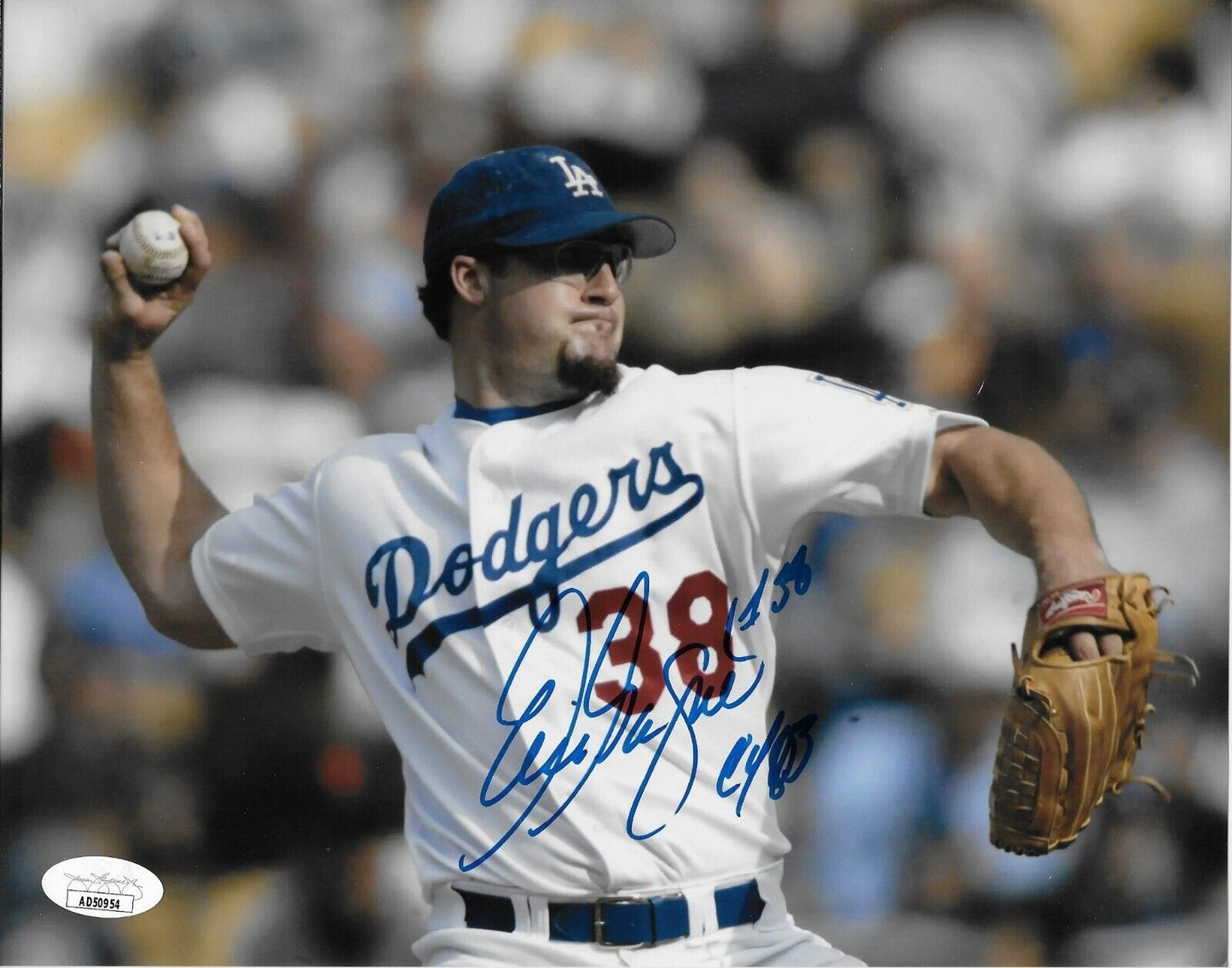 Auto. Los Angeles Dodgers Eric Gagne 8x10 Photo #2 Original w JSA Authentication