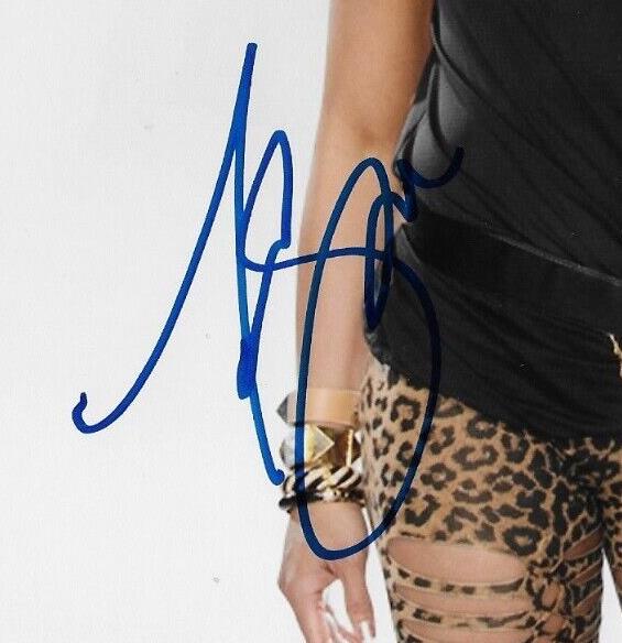 Autographed Wrestling Tamina Signed WWE NXT 8x10 Photo Original