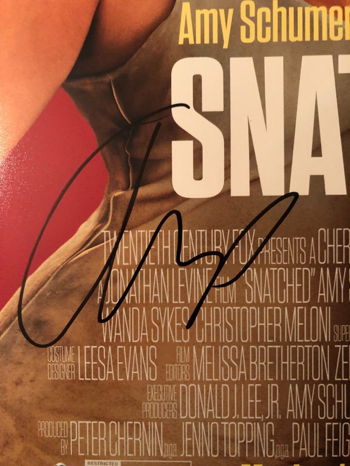 Autographed Snatched 12x18 photo signed by Amy Schumer JSA cert