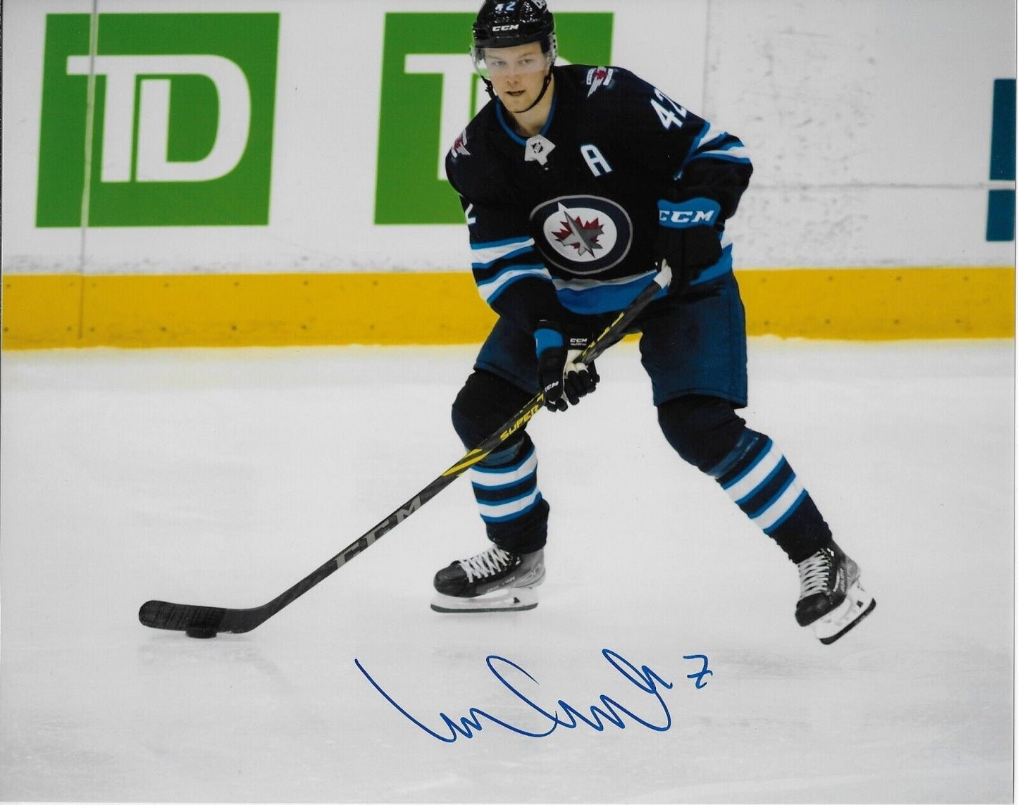 Autographed Winnipeg Jets Simon Lundmark 8x10 Photo #2 Original