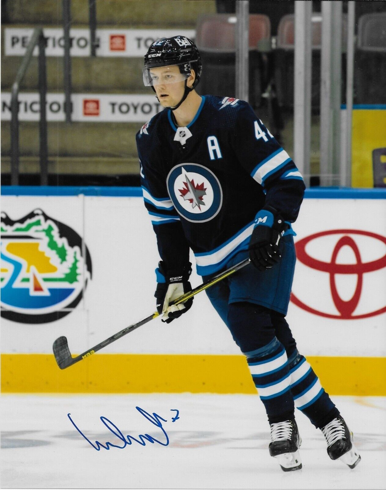 Autographed Winnipeg Jets Simon Lundmark 8x10 Photo Original