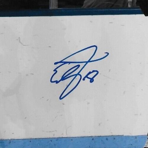 Photo autographiée de l'équipe canadienne de hockey féminin de Elizabeth Giguere, format 8 x 10, n° 2, originale