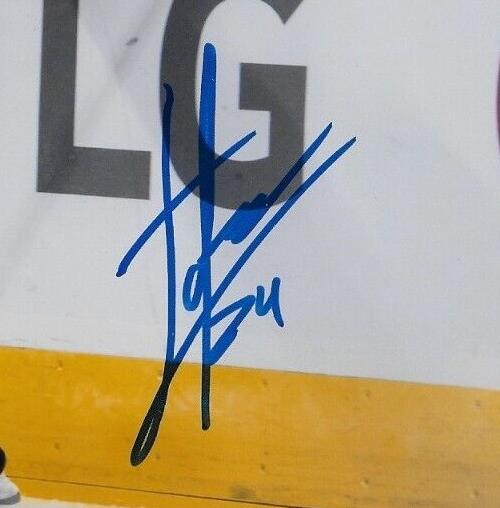 Autographed Montreal Canadiens Joel Teasdale 8x10 Photo Original