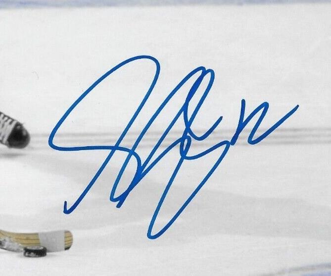 Autographed Philadelphia Flyers Simon Gagne 8x10 Photo #4 Original