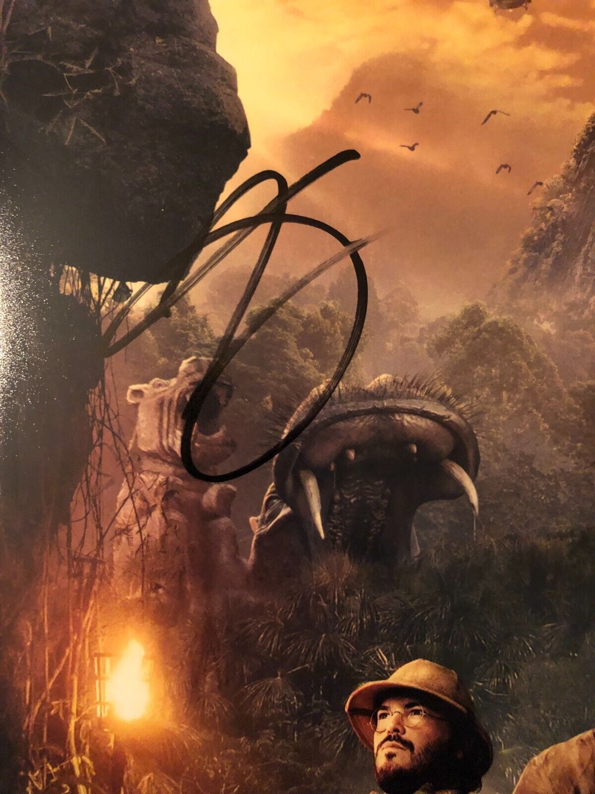 Autographed Jumanji 12x18 photo signed by Kevin Hart JSA cert
