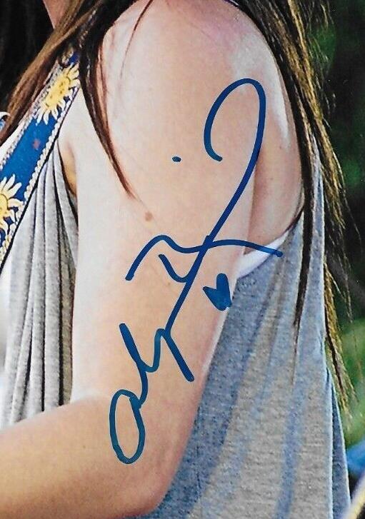 Autographed Singer Alyssa Reid The Game Alone Again 8x10 Photo #2 Original