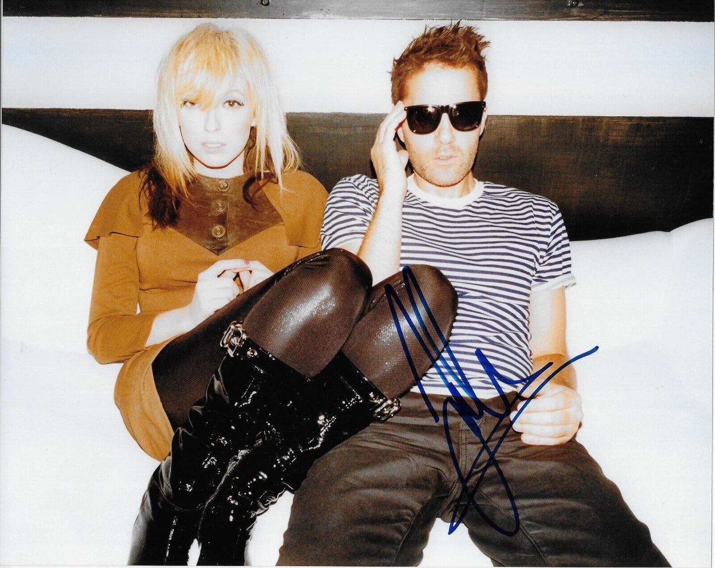 Autographed The Ting Tings 8x10 Photo 3 Original Signed By Jules De Martino ONLY