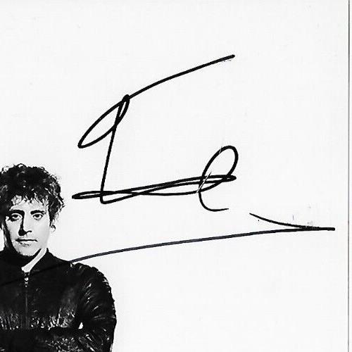 Autographed Kasabian Tom Meighan Chris Edwards Ian Matthews 8x10 Photo Original
