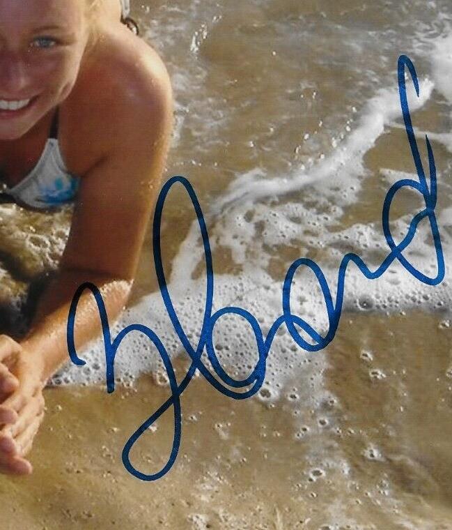 Autographed Vera Zvonareva WTA Tennis 8x10 Photo #1 Original