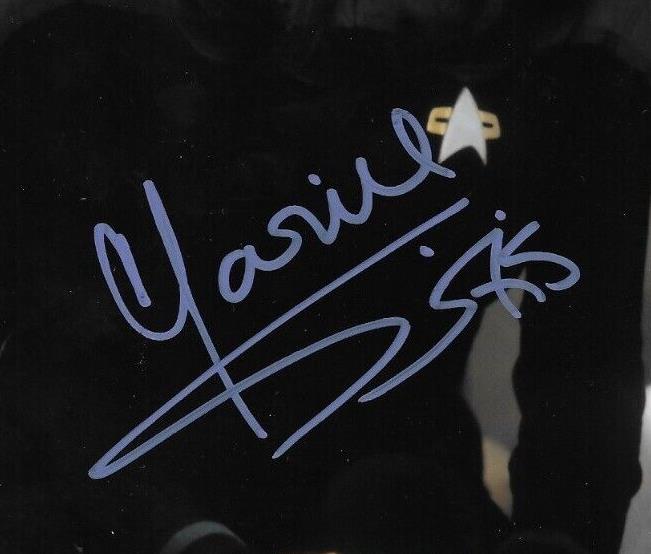 Photo 8x10 originale signée Marina Sirtis de Star Trek n°1 avec authentification JSA