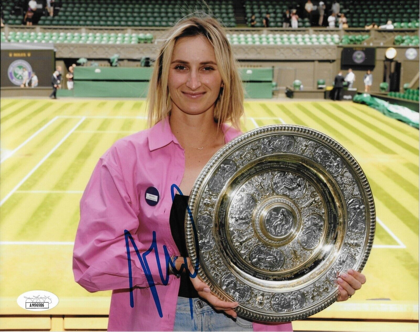 Carte de tennis 8x10 autographiée par Marketa Vondrousova Wimbledon 2023 Ph. #3 Original avec JSA