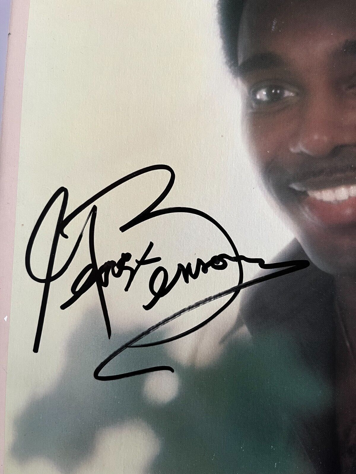 Autographed Living inside Your Love signed by George Benson Vinyl LP JSA
