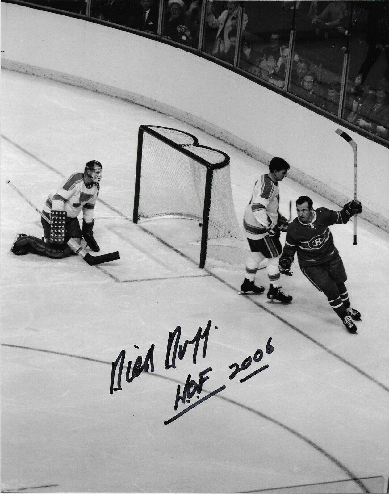 Photo 8x10 autographiée par Dick Duff, membre du Temple de la renommée des Canadiens de Montréal, n° 5, originale