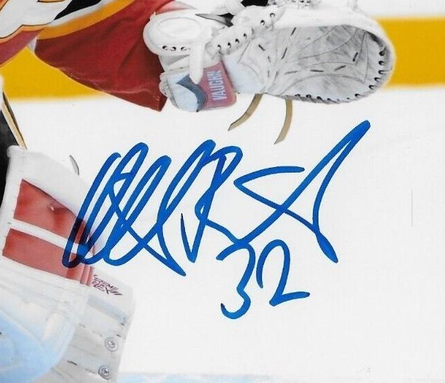 Autographed Calgary Flames Goalie Niklas Backstrom Signed 8x10 Photo #2 Original