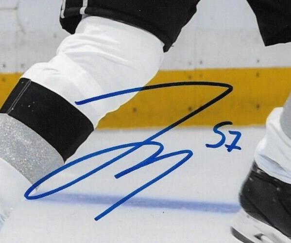 Photo 8x10 autographiée par Jacob Moverare des Kings de Los Angeles #1 originale
