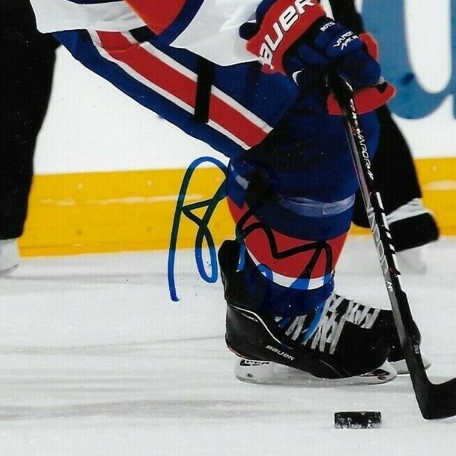 Signed Brad Boyes New York Islanders Autographed 8x10 Photo #1 Original