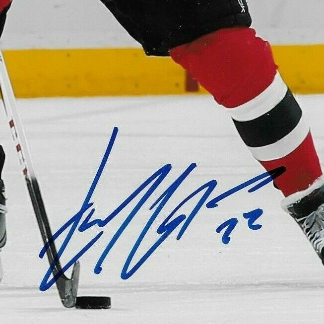 Signed Eric Gelinas New Jersey Devils Autographed 8x10 Photo #1 Original