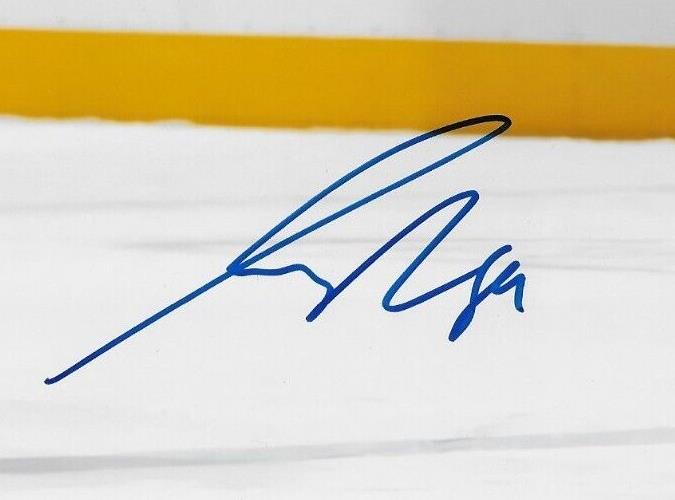 Signed Nick Robertson Toronto Maple Leafs 8x10 Photo #1 AHL Marlies Original