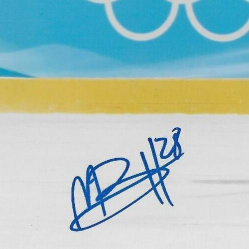 Signed Micah Zandee-Hart PWHL New York Team Canada Womens Hockey 8x10 Photo #3