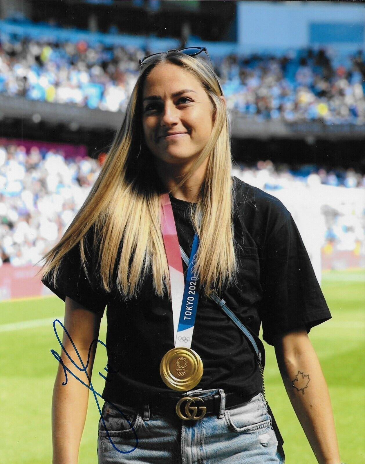 Signed Janine Beckie Team Canada Soccer Gold 2020 Tokyo Olympics 8x10 Photo #1
