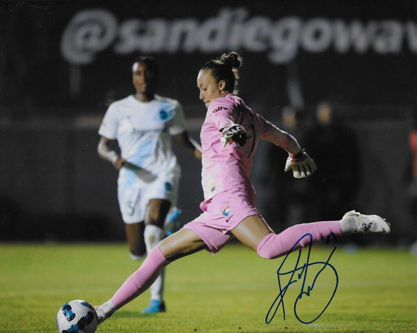 Signed Kailen Sheridan Team Canada Womens Soccer Autographed 8x10 Photo #1