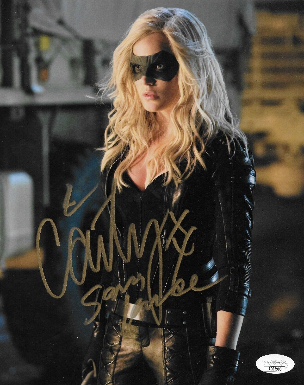 Photo 8x10 signée Caity Lotz avec inscription Sara Lance n°3 avec authentification JSA