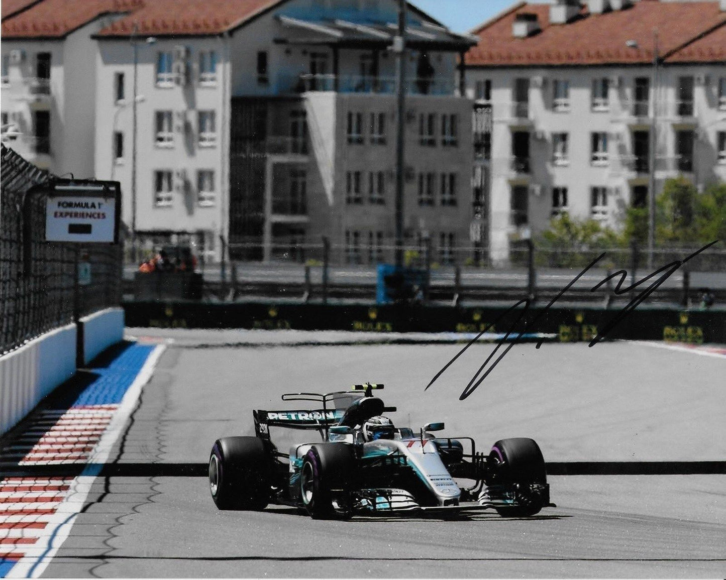 Signed Valtteri Bottas Mercedes AMG Petronas Formula 1 8x10 Photo #2 Original