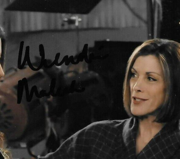 Signed Wendie Malick Hot in Cleveland Autographed 8x10 Photo #3 Original